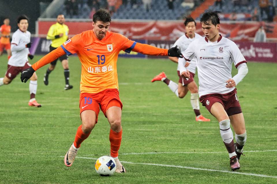 低谷中迎来, 在那里迎来 低谷中迎来, 在那里迎来